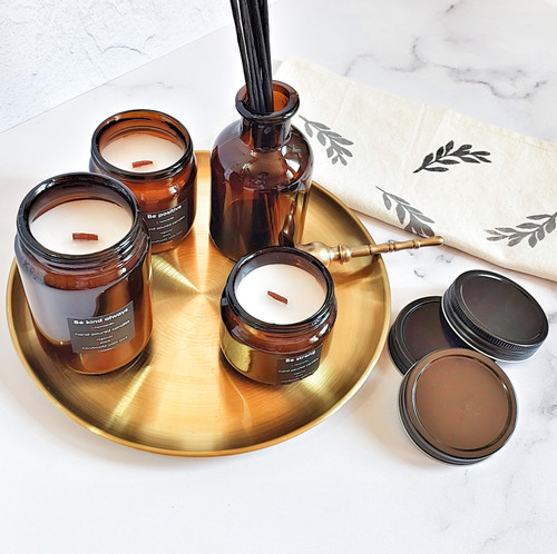 شمع گیاهی و معطر با سه سایز